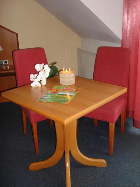 Hotel Zur Post Deudesfeld Rum bild